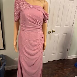 One-Shoulder Pink Evening Gown with Lace Accent